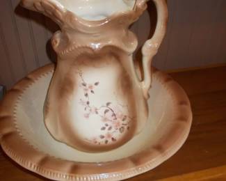 Pitcher & bowl