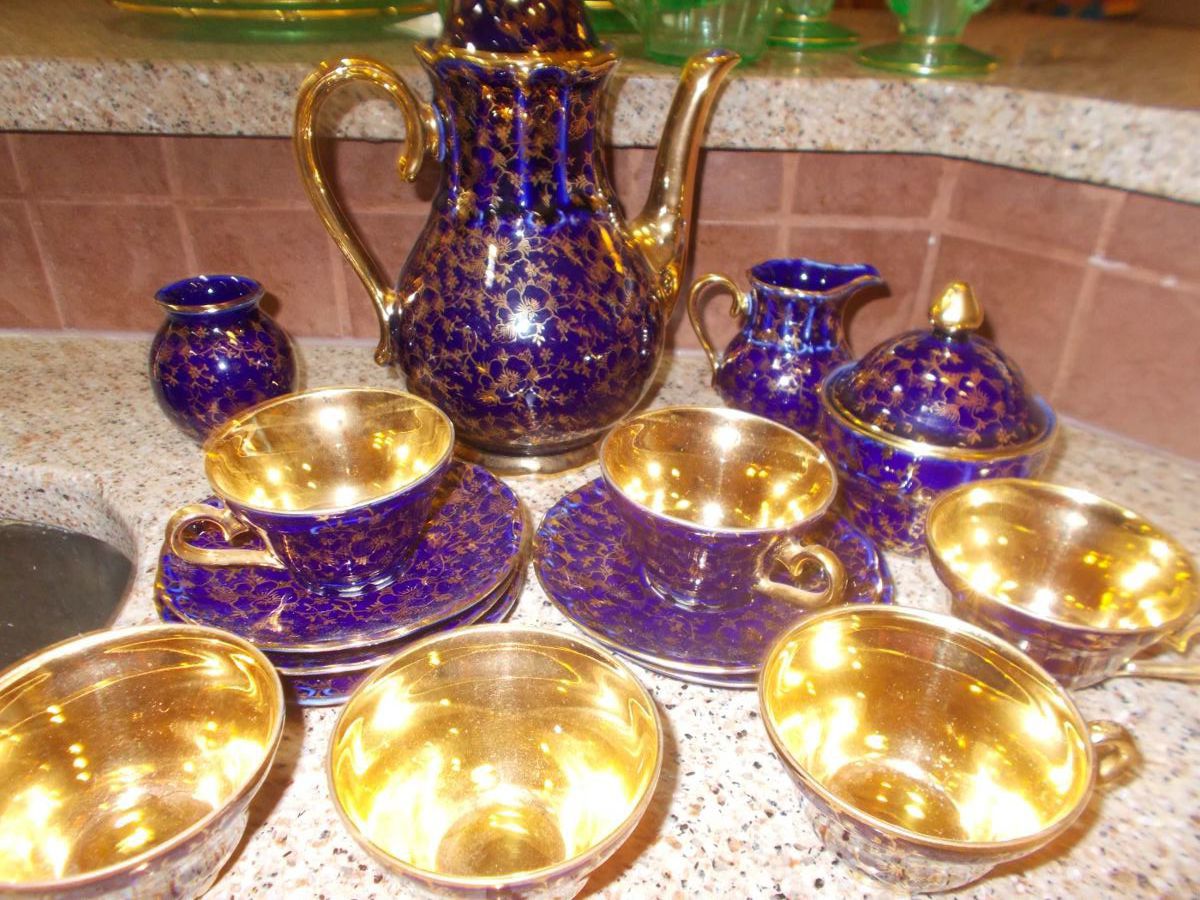 Echt Cobalt signed coffee set missing 1 saucer