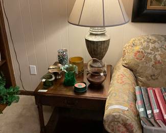 Table, lamp, decor in living room