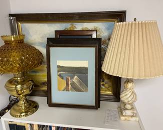 Vintage table lamps; large selection of framed art.