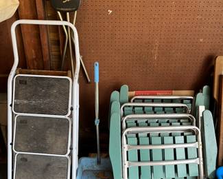 Vintage wood and aluminum lawn/folding chairs; Major Framar step stool.