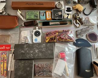 Hundreds of “smalls” (small collectibles), including tins, toys, shaving, agate/geode slices, and more.