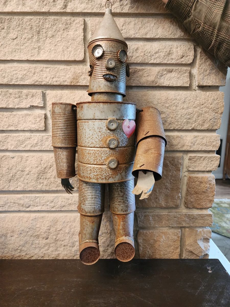 VINTAGE TIN MAN