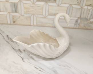 LENOX SWAN