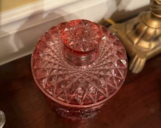 #61	Vintage Imperial Glass Lidded Biscuit Jar 8.75"	 $ 20.00 																							