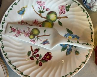 #33	Vtg Royal Gallery Floral/Fruit Cake Plate & Server	 $ 18.00 																							