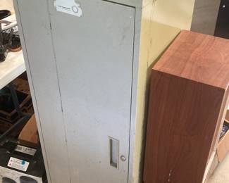Storage cabinet