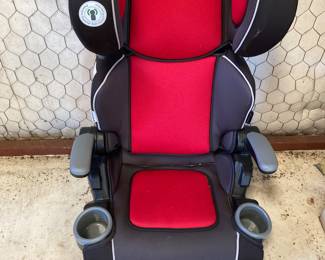 Car seat in good shape