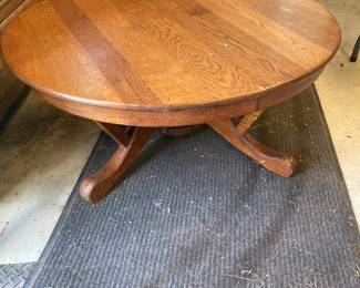 This would be a wonderful coffee table