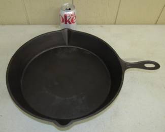 Late 1800's #11 Cast Iron Skillet w/Heat Ring