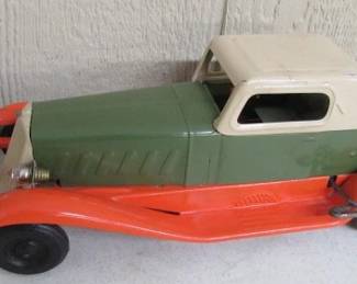 Girard Pierce Arrow Pressed Steel Windup Toy Car w/Battery Operated Lights