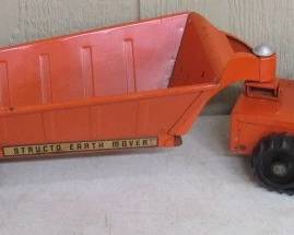 1950's Structo Toys Earth Mover