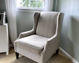 Basset Furniture upholstered wing back chair