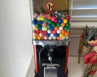 Victor Topper 1 cent Gum Ball Machine