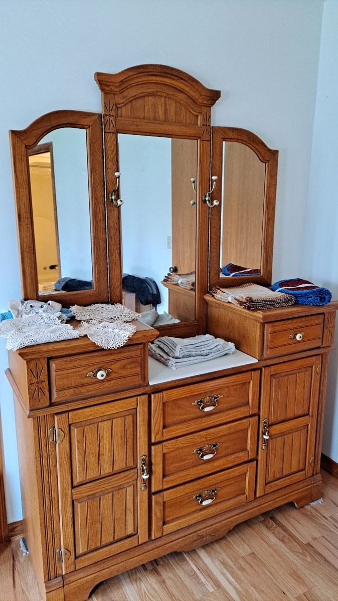 Oak Dresser with Tri-Fold Mirrors; Lace Doilies