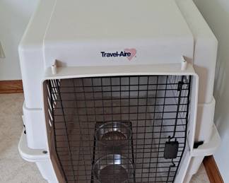 Large Animal Travel-Aire Carrier / Cage