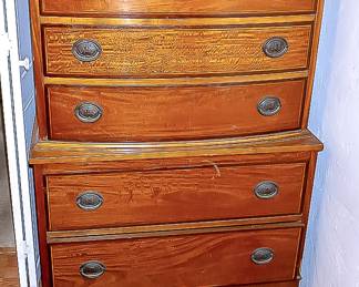 Mid Century Chest of Drawers