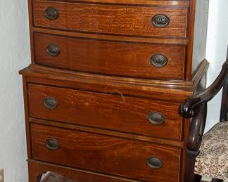 Mid Century Chest of Drawers
