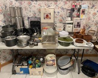 cast iron enamel denmark large dutch overnk tons of new kitchen items