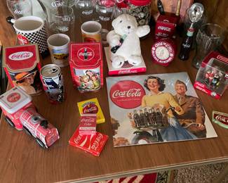 Large selection of CocaCola memorabilia. 
