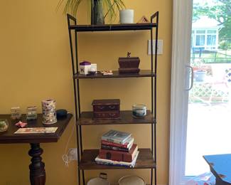 Decorative shelving