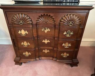 Link Taylor Chippendale Style 4 Drawer block Front Goddard Chest