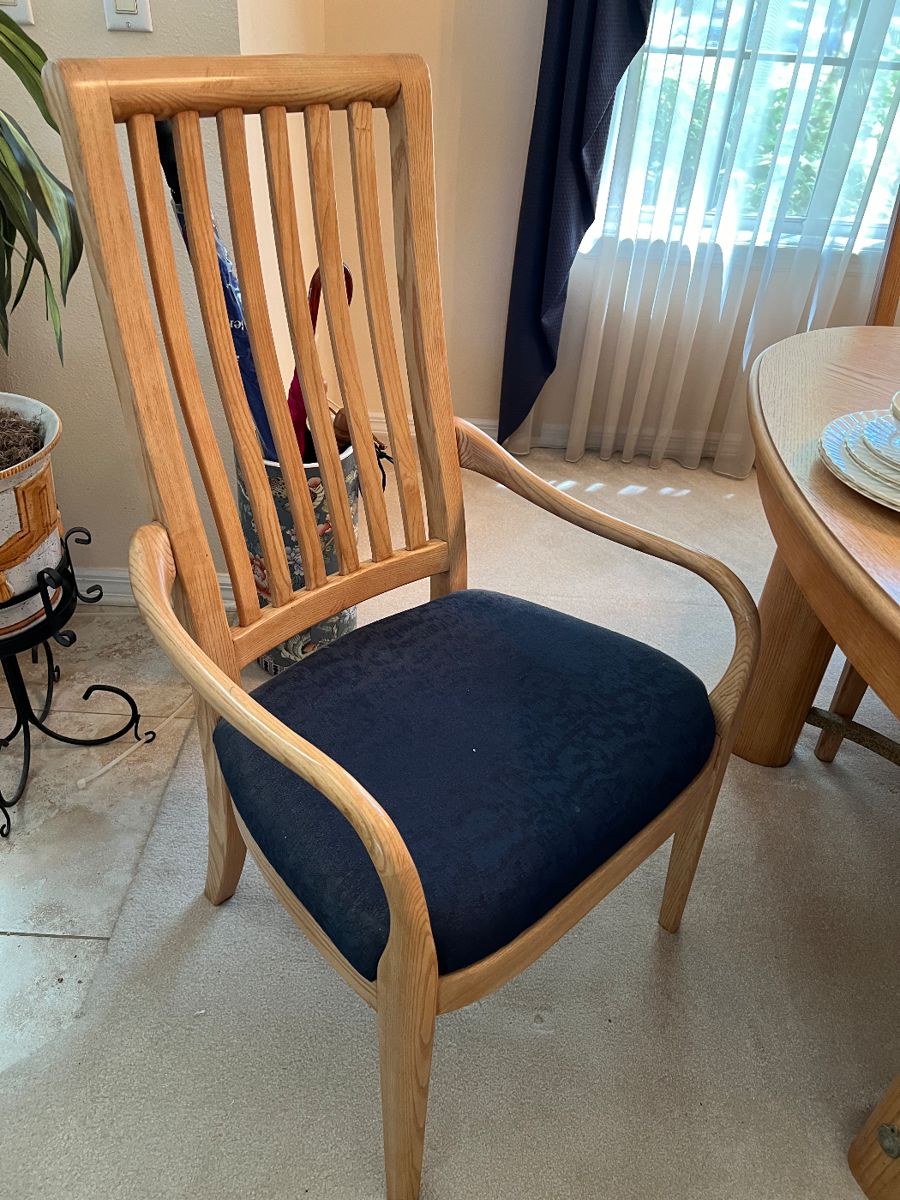 Hathaway Estate Sales Mount Dora starts on 5/3/2024