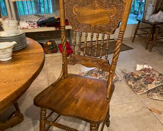 closeup of the 6 chairs