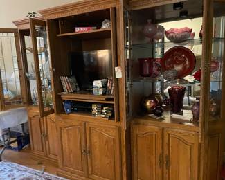 armoire w/curios on side