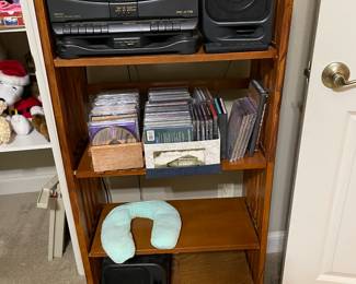 bookcase , cd's & stereo