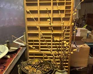 Printers tray, crocks and metal buckets.