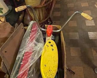 Huge selection of vintage toys and games.