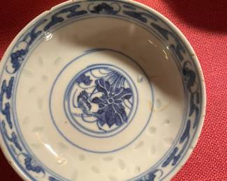 Large selection of vintage Chinese blue/white rice grain rice bowl translucent, made in China.