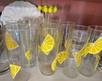 Vintage Libbey lemon wedge slice tall bar glass set - high ball lemonade.  With matching stir sticks.