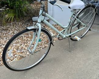 Schwinn, Ladies Bike, Aluminum