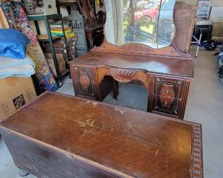 vintage and antique furniture