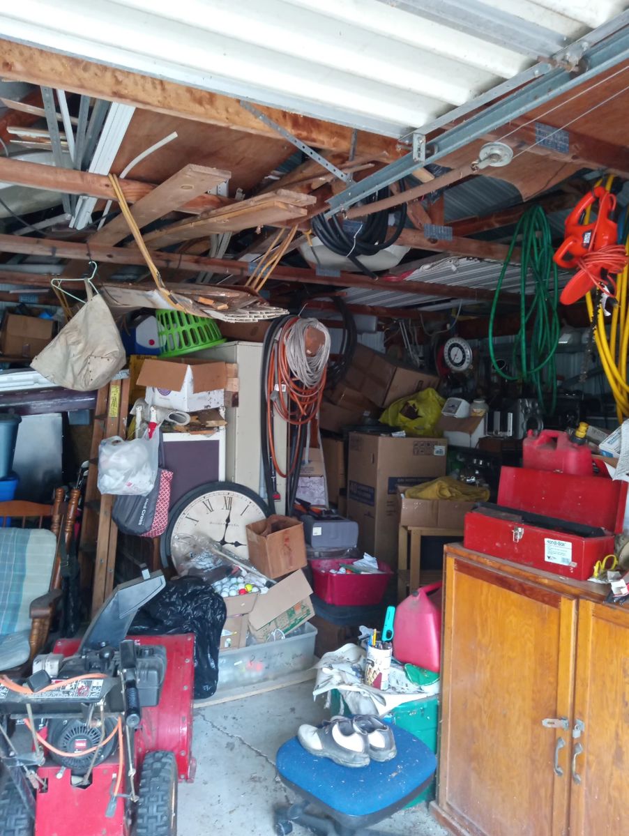 Memories & More Davison Estate Sale (LET’S DEAL) starts on 5/1/2024