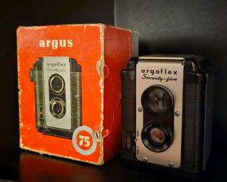 vintage camera w/ box