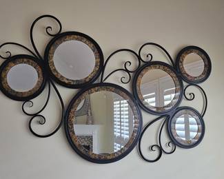 wall mirror