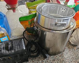 fryer pot