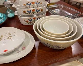 Pyrex, vintage china pieces, corningware