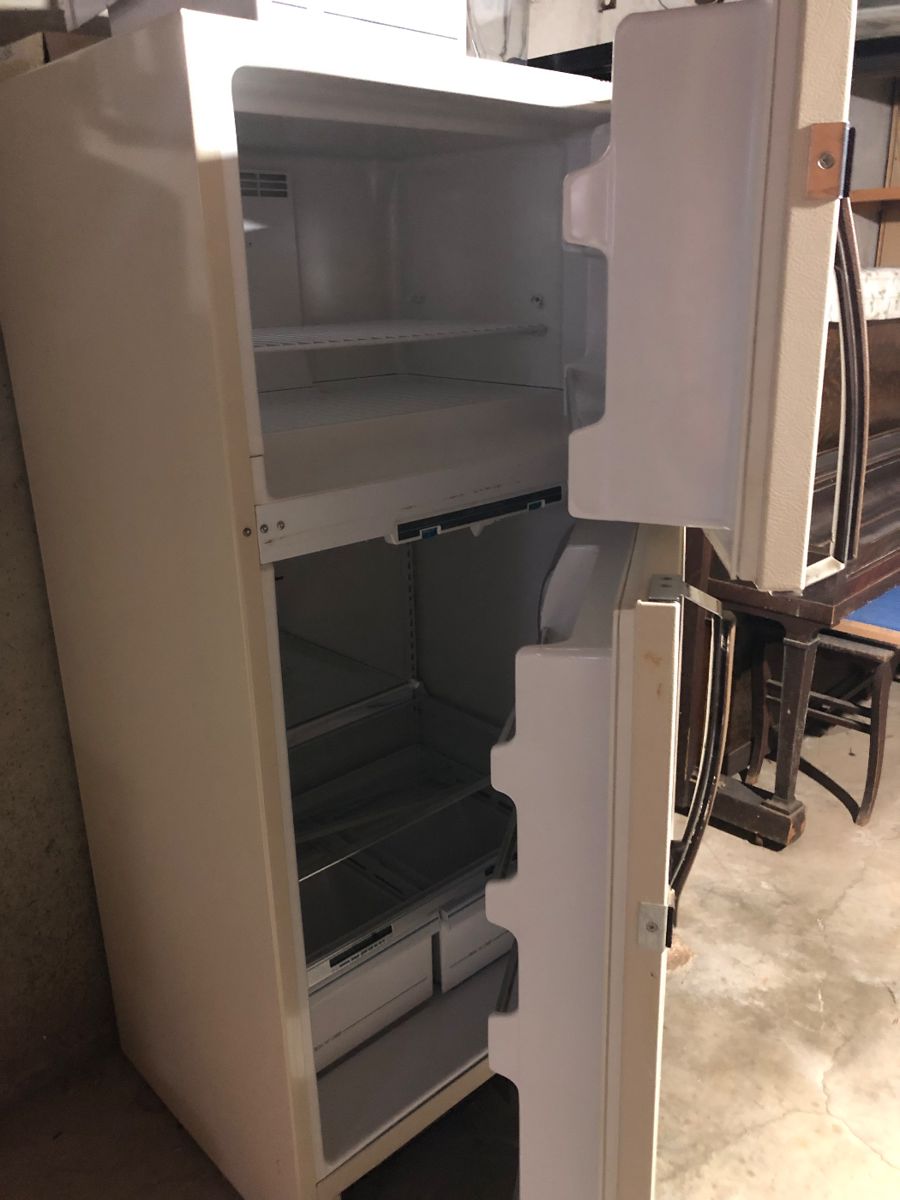 Mike Boos Estate Sale in Wathena, KS starts on 5/3/2024