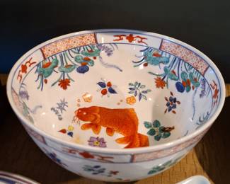 Chinese Qianlong Kio Fish Serving Bowl