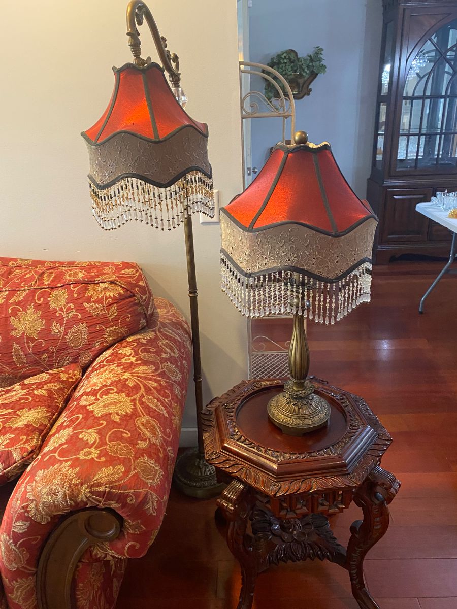 Dale Tiffany lamps in pristine condition