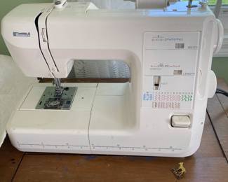 Vintage Kenmore sewing machine--works