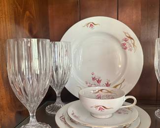 Eschenbach China Bavaria Germany Pink Flower Atomic place setting and Mikasa crystal glassware 