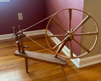 Vintage yarn spinning wheel 