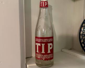 C. 1949 Tip soda bottle in excellent condition 