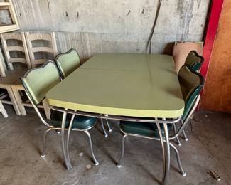 Vintage green 1950’s Formica dining table and chairs 