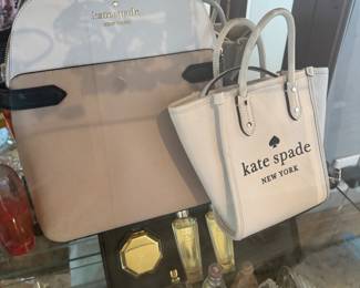 Kate space Michael Kors coach 